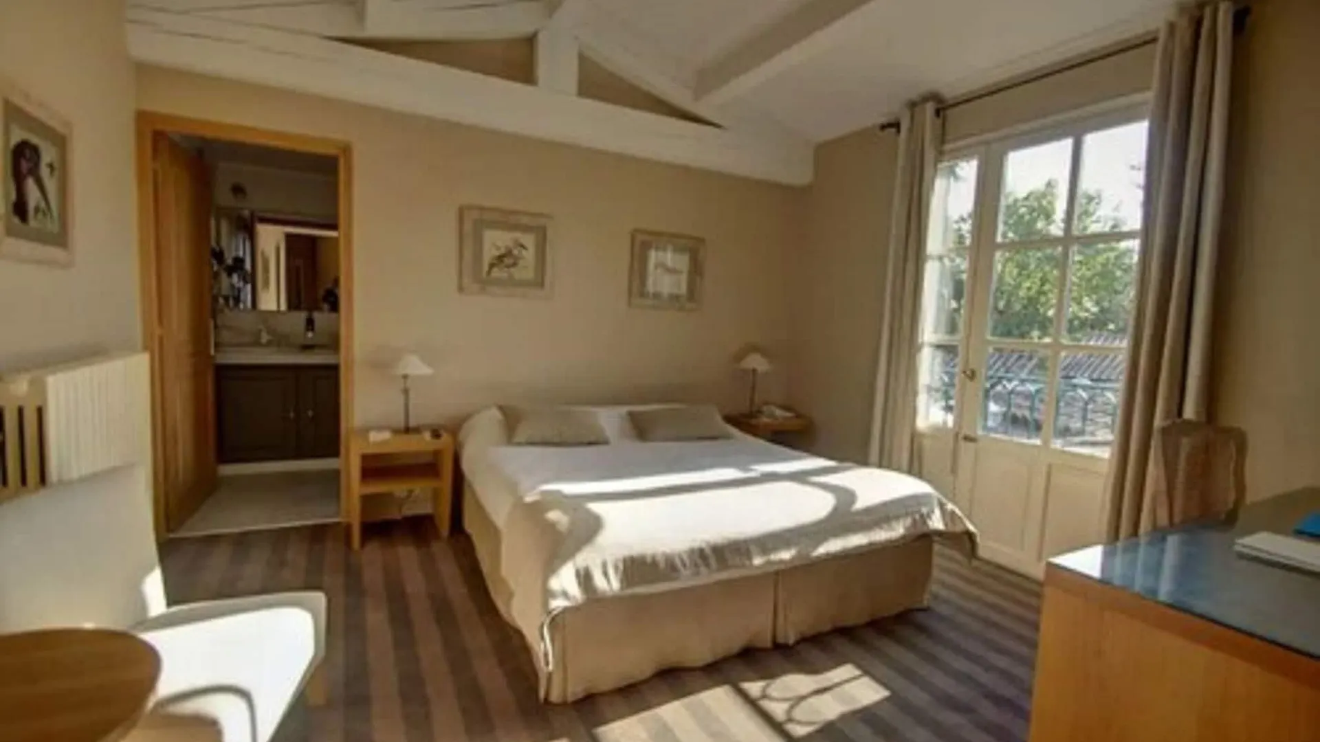 Hotel La Magnaneraie Villeneuve-lès-Avignon
