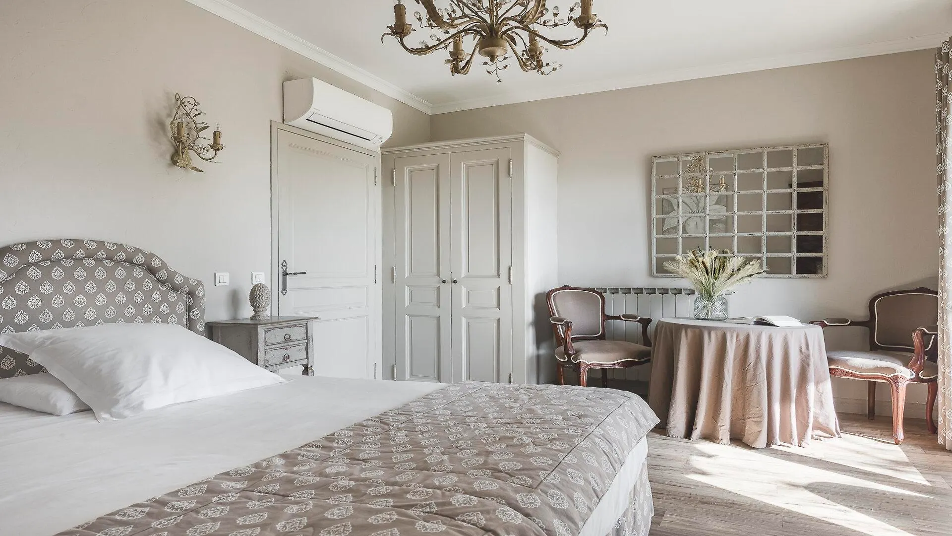 Hotel La Magnaneraie Villeneuve-lès-Avignon